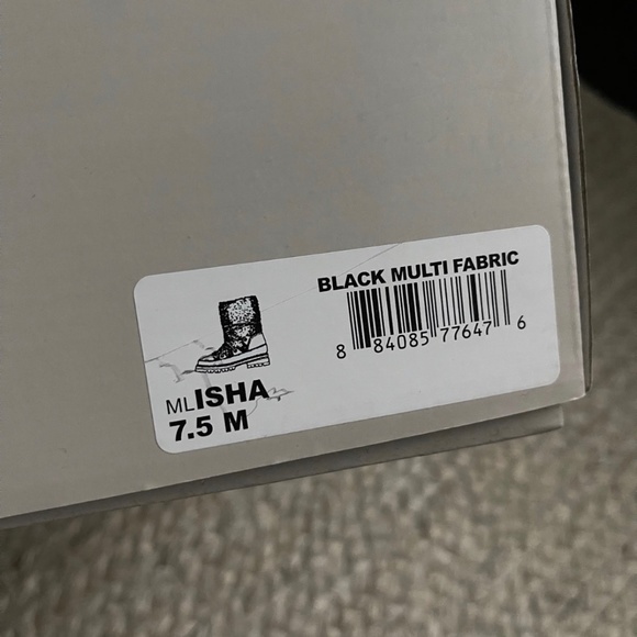 Marc Fisher ISHA Boots Size 7.5 Women’s - Picture 3 of 3